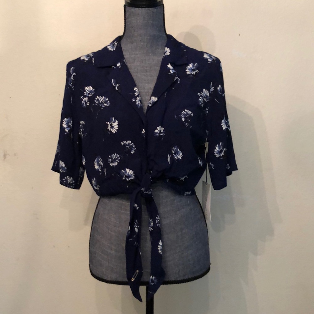 Floral front tie button down top